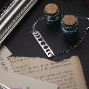 BIJOUX GOURMETTE BRACELET PHASE DE LA LUNE PAR NOEMIE ZOMBY