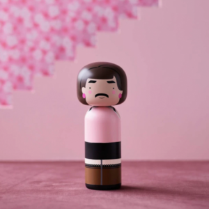 KOKESHI FREDDIE MERCURY DE LA CHANSON I WANT TO BREAK FREE POUR LUCIE KAAS