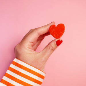 MINI PINCE COEUR POUR CHEVEUX DE LA MARQUE FRANÇAISE COUCOU SUZETTE