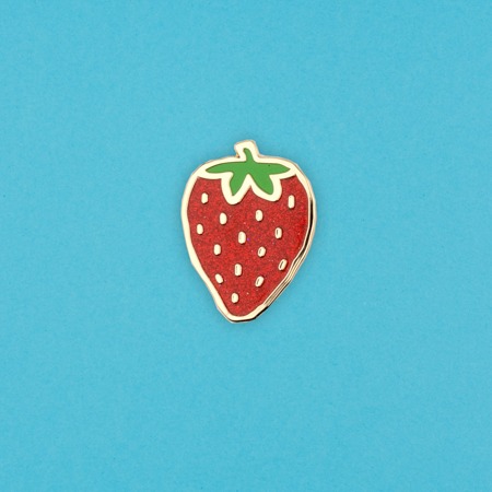 PINS FRAISE COUCOU SUZETTE 5956