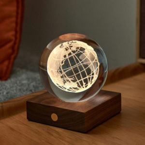 LUMIÈRE DE CRISTAL WORLD GLOBE - GINGKO AMBER CRYSTAL LIGHT