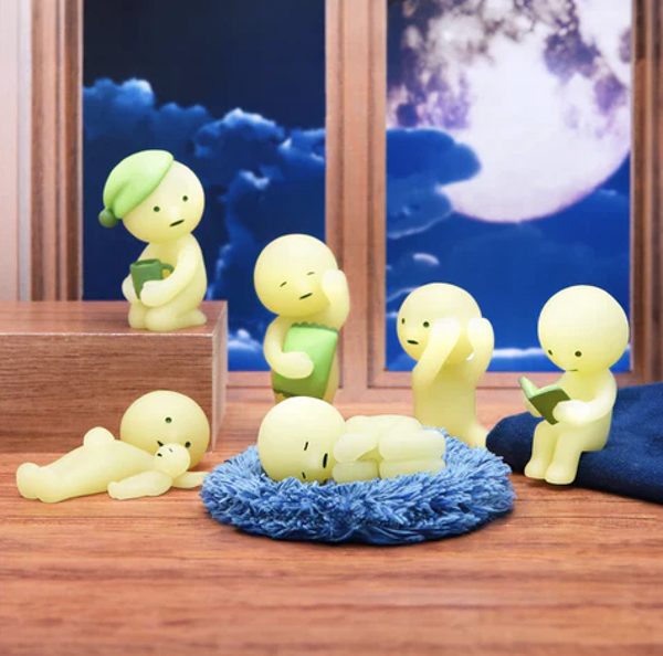 SMISKI SÉRIE BED ROOM FIGURINE PHOSPHORESCENTE
