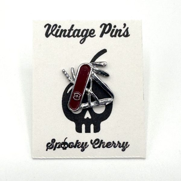 PINS VICTORINOX COUTEAU SUISSE VINTAGE - SPOOKY CHERRY