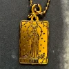 COLLIER ORACLE DE MARIE - LA LUNE - VERT KAKI - J'AI VU LA VIERGE