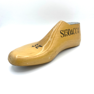 MOULE DE CHAUSSURE INDUSTRIEL BOIS ET METAL - S150ACC4